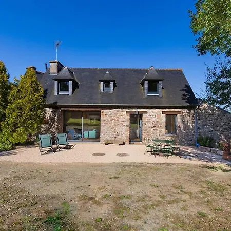 Holiday home Charmante Maison A 20 Minutes Des Plages *